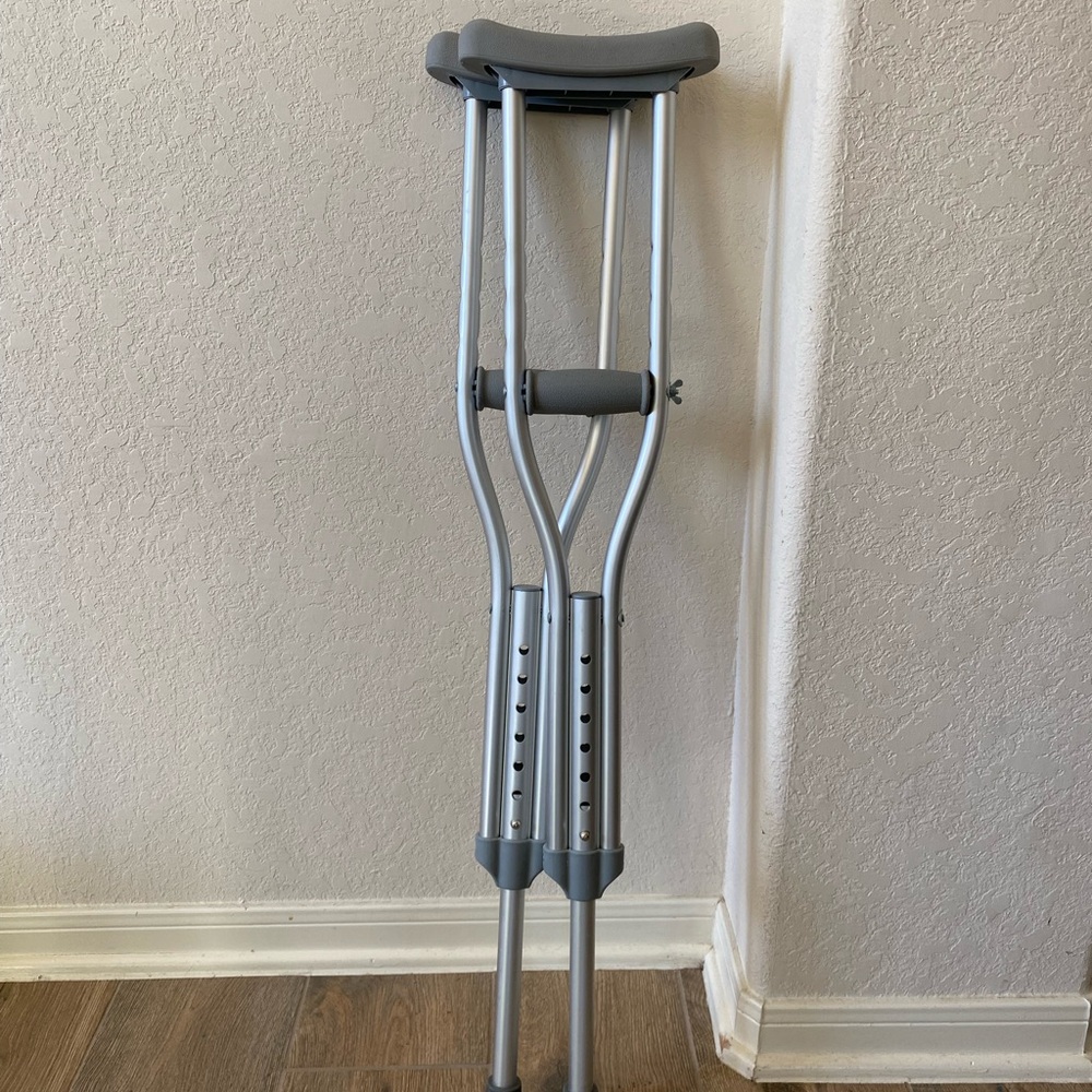 Adjustable Gray Crutches for Home Use